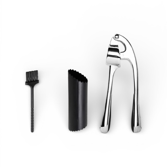 Kitessensu Garlic Press Silvertone NEW IN BOX - Picture 4 of 4